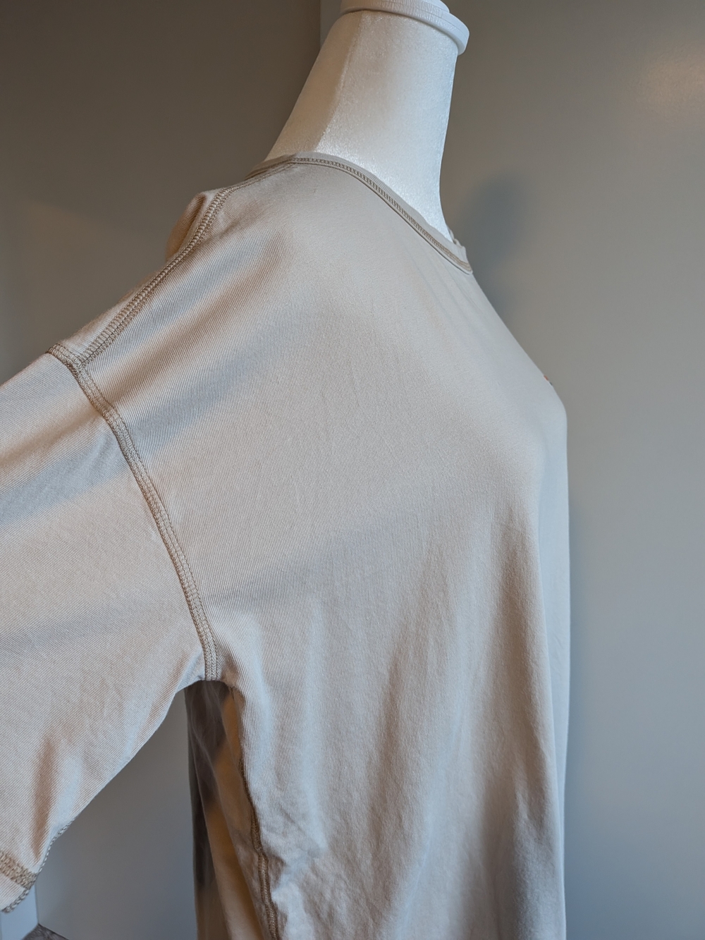 XXL Cotton Embroidered Graphic Tee - West Coast Beige Oversized Soft T-Shirt - Picture 3 of 7